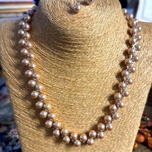 Pale pink pearls woven and earrings to match 
In box new